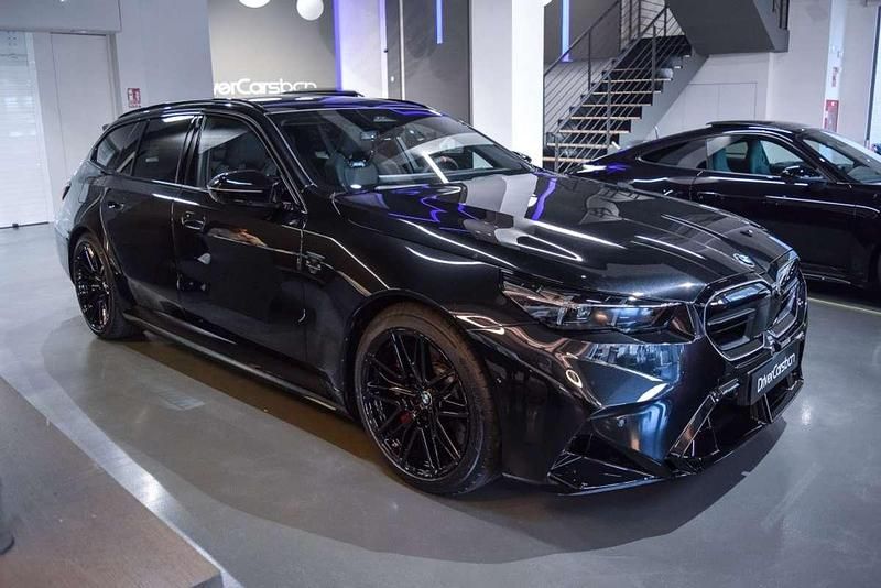 Negro Usado 2025 BMW M5 Comfort Edition Familiar | 141.900 € - Imagen 1/4