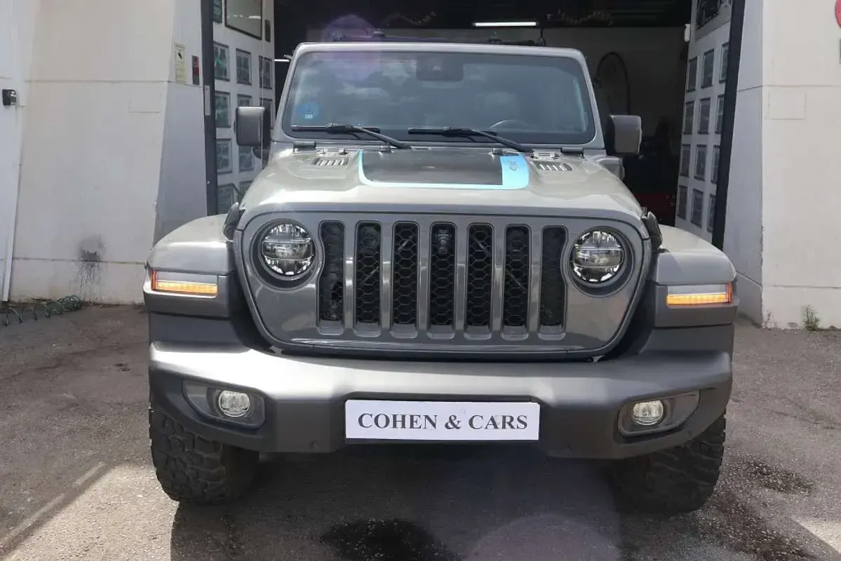 Usado Jeep Wrangler Unlimited Rubicon 381 CV (280 kW) 2023 Gris SUV
