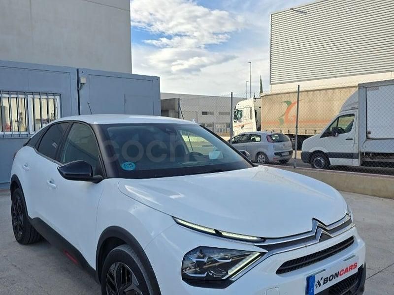 Usado Citroën C4 Feel 110 CV (80 kW) 2022 Blanco Berlina