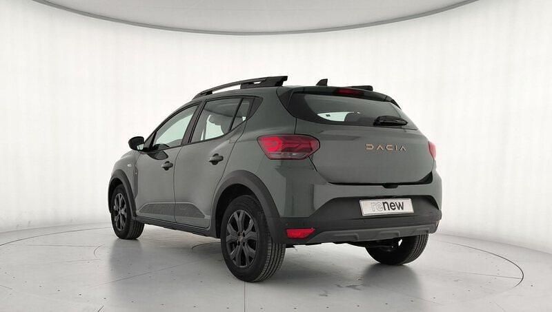 Usado Dacia Sandero Extreme 100 HP (73 kW) 2026 Verde Sedan
