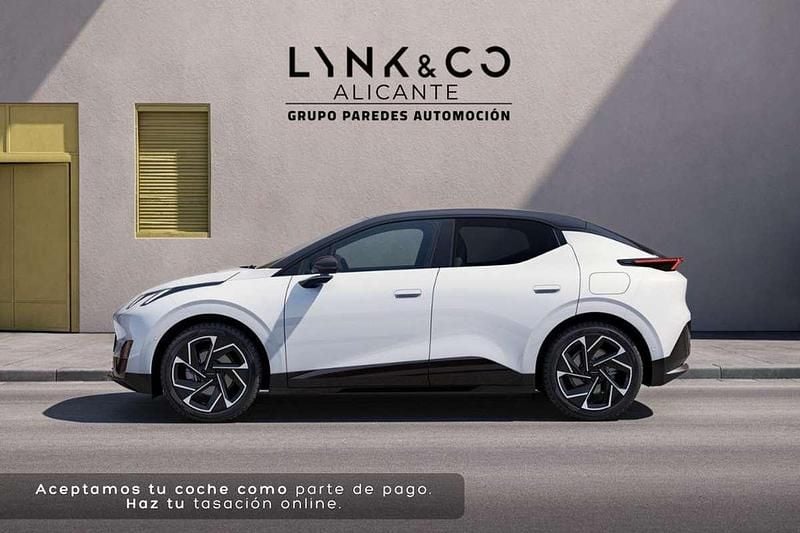 Blanco Nuevo 2025 Lynk & Co 02 SUV | 34.320 € - Imagen 1/4