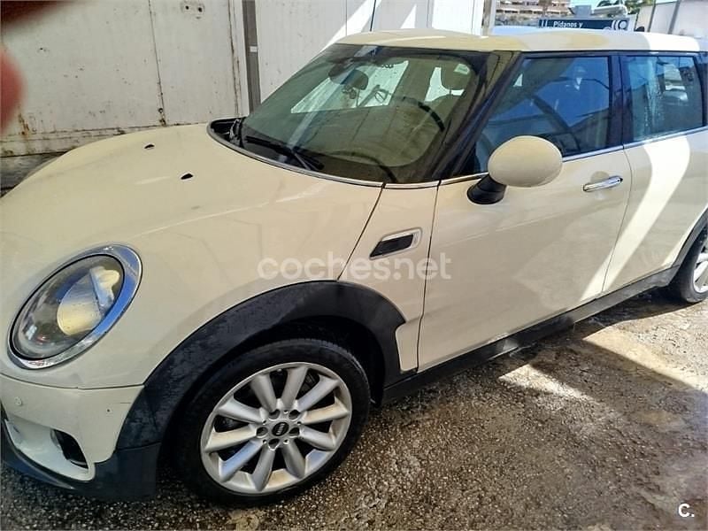 Usado Mini One D Clubman 116 CV (85 kW) 2016 Beige Familiar
