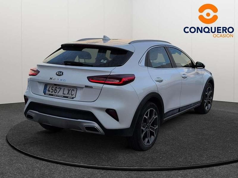 Usado Kia XCeed 141 CV (103 kW) 2022 Blanco SUV