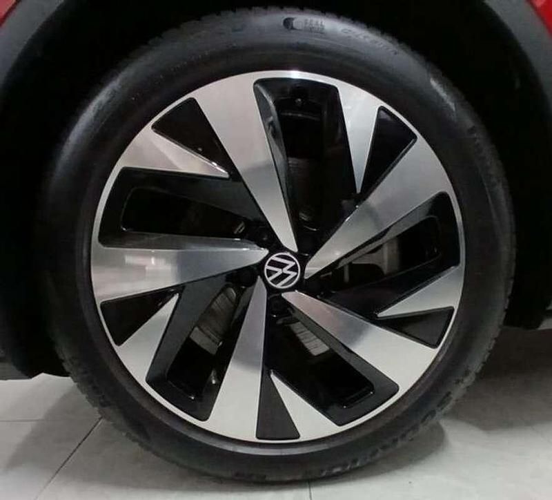 Usado VW ID.5 Pro 150 kW (204 CV) 2024 Negro SUV