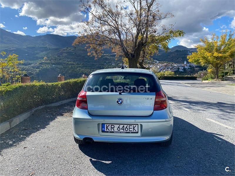 Usado BMW 118 143 CV (105 kW) 2007 Azul Utilitario