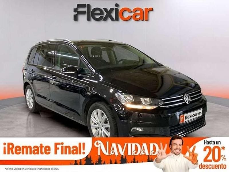 Usado VW Touran Advance 116 CV (85 kW) 2018 Negro Monovolumen