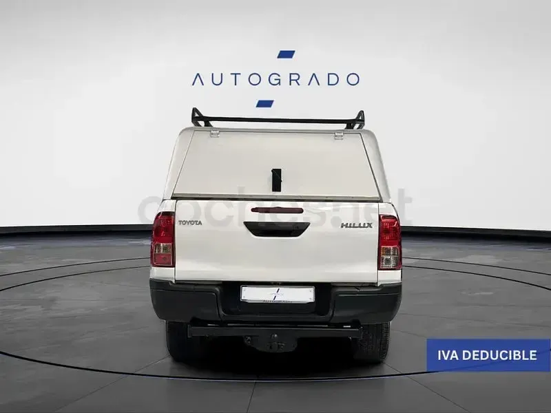 Usado Toyota HiLux 150 CV (110 kW) 2021 Blanco Pickup/Camioneta