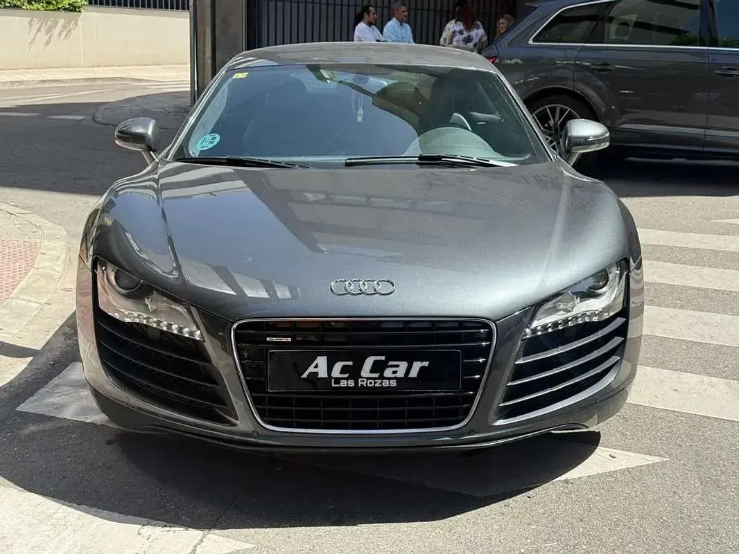 Usado Audi R8 Coupé 420 CV (308 kW) 2010 Gris Coupe