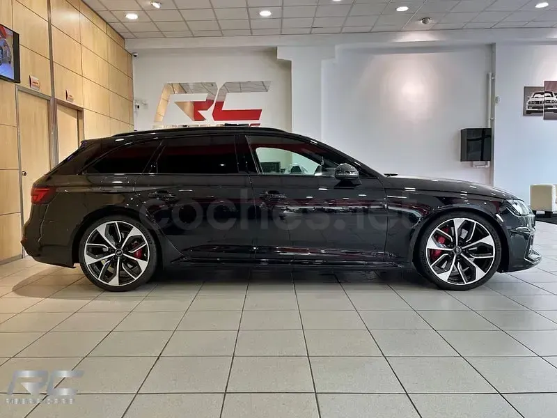 Usado Audi RS4 Ambiente 450 CV (330 kW) 2018 Negro Familiar