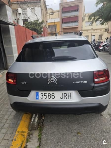 Usado Citroën C4 Feel 100 CV (73 kW) 2016 Gris / plata Berlina