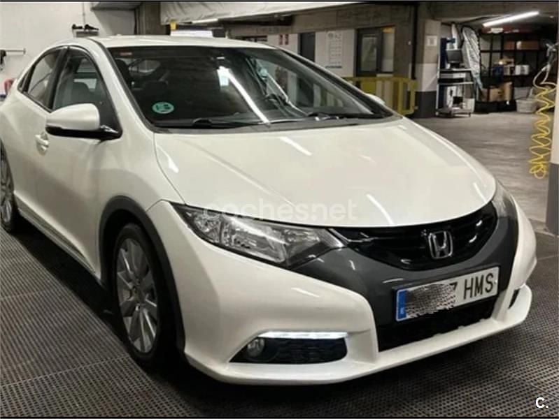 Blanco Usado 2012 Honda Civic Sport Berlina | 6990 € (Precio justo) - Imagen 1/4