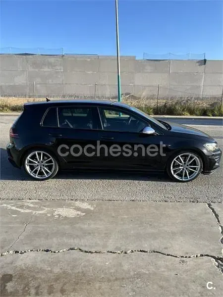 Usado VW Golf VII R 310 CV (228 kW) 2019 Negro Berlina