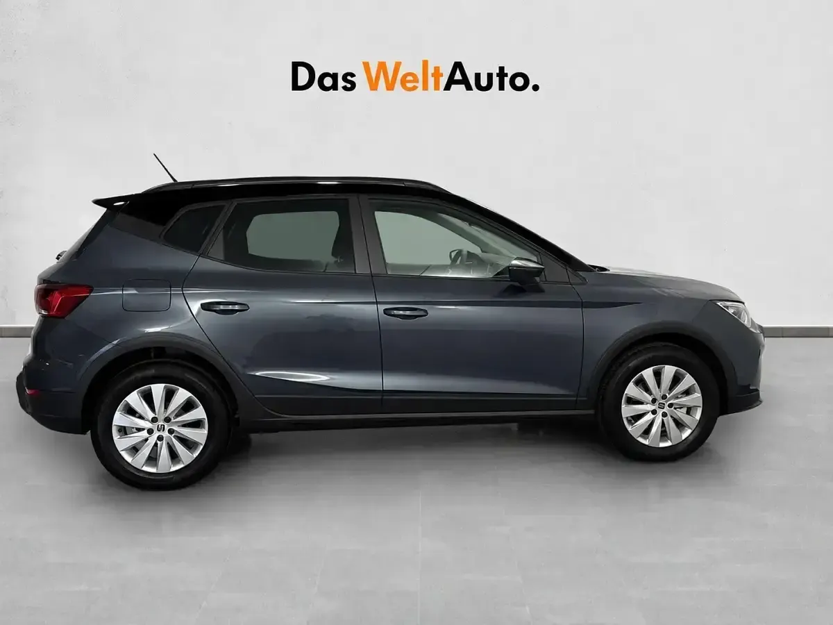 Usado Seat Arona Style 115 CV (84 kW) 2025 Gris SUV
