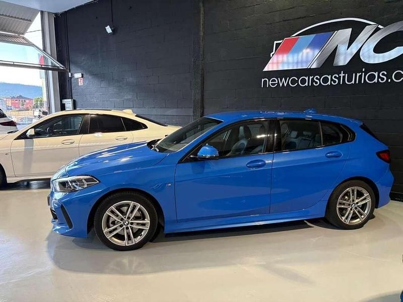 Usado BMW 118 M Sport 150 CV (110 kW) 2021 Azul Utilitario