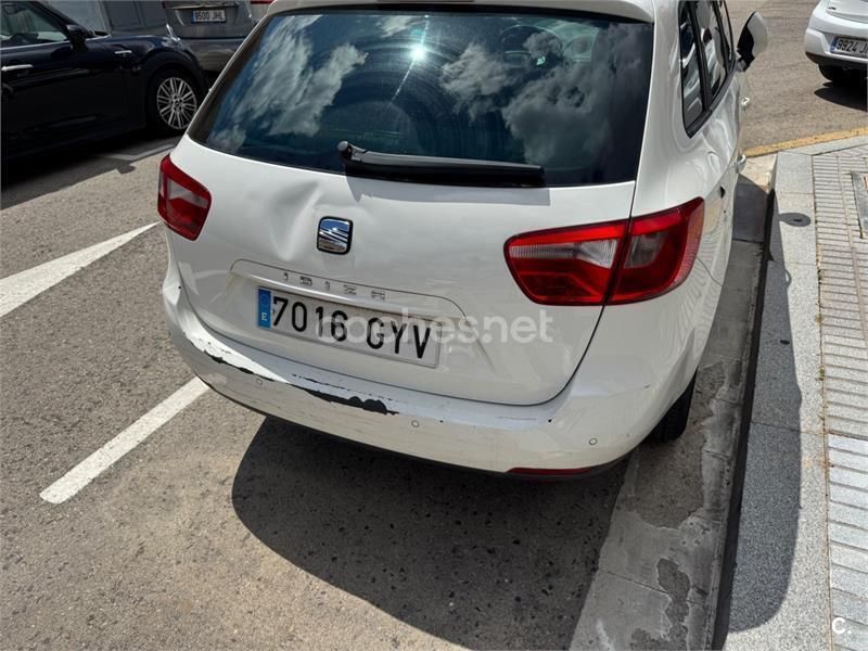Blanco Usado 2010 Seat Ibiza ST Style Familiar | 3800 € (Buen precio) - Imagen 1/3
