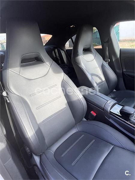 Usado Mercedes CLA180 122 CV (89 kW) 2019 Blanco Berlina