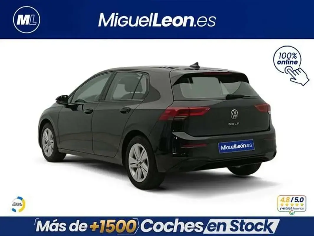Usado VW Golf VIII Life 110 CV (80 kW) 2021 Negro Utilitario