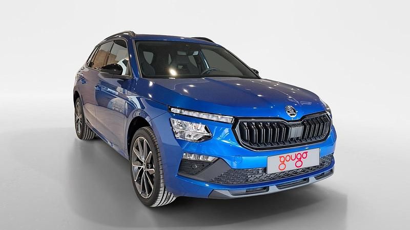 Usado Skoda Kamiq Sport 115 CV (84 kW) 2025 Azul SUV