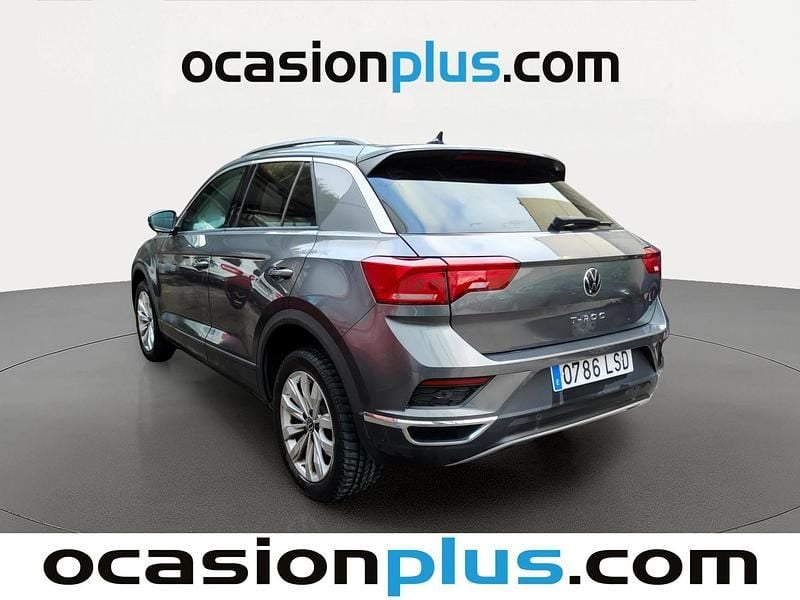 Usado VW T-Roc Advance 116 CV (85 kW) 2021 Gris SUV