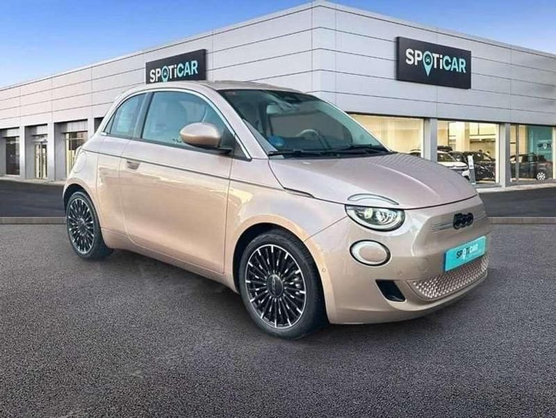 Usado Fiat 500e La Prima 86 kW (118 CV) 2021 Blanco Berlina