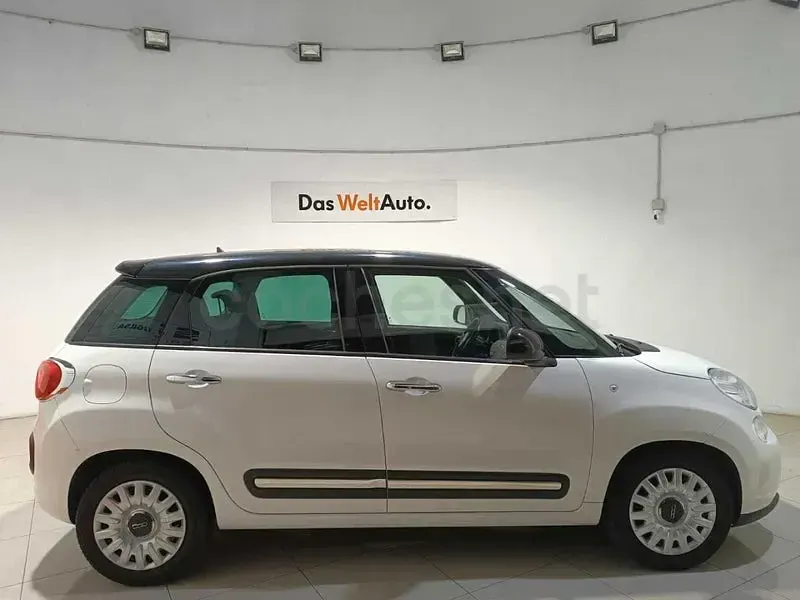 Usado Fiat 500L Lounge 95 CV (69 kW) 2017 Blanco Monovolumen