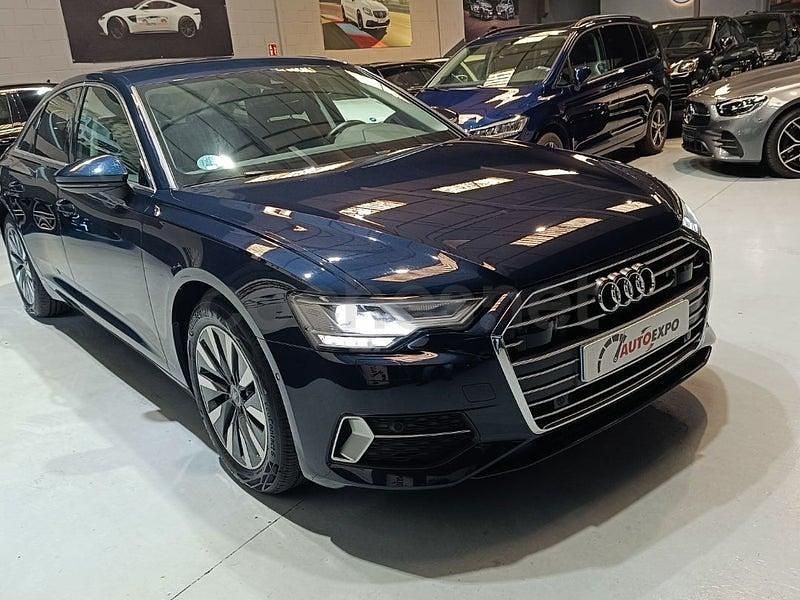 Begagnad Audi A6 Comfort 163 HK (119 kW) 2021 Blå Sedan