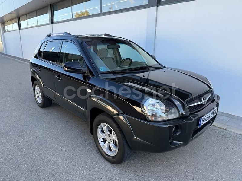 Negro Usado 2009 Hyundai Tucson Comfort SUV | 4795 € (Precio justo) - Imagen 1/4