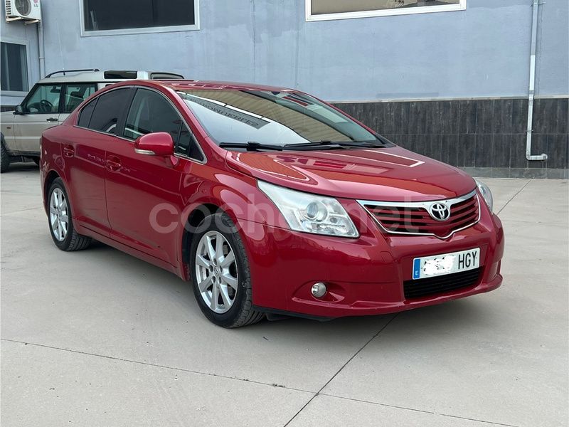 Rojo Usado 2011 Toyota Avensis Advance Berlina | 5900 € (Buen precio) - Imagen 1/4