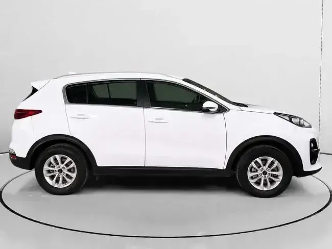 Usado Kia Sportage 132 CV (97 kW) 2021 Blanco SUV