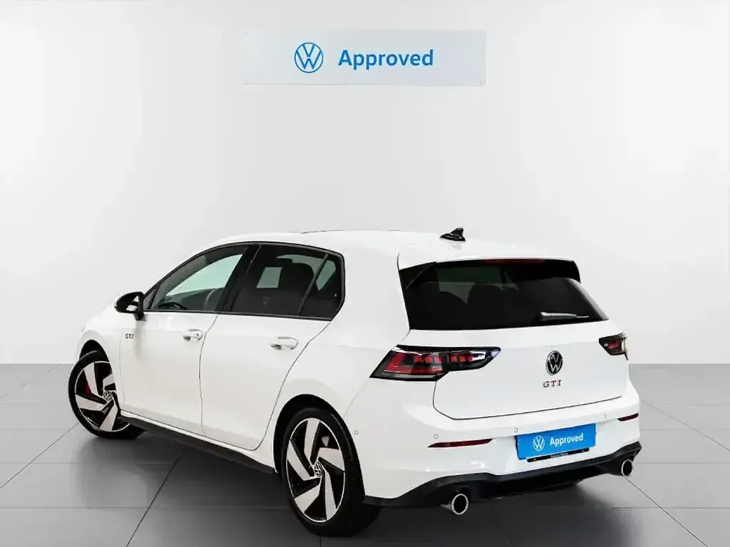 Usado VW Golf VIII GTI 266 CV (195 kW) 2025 Blanco
