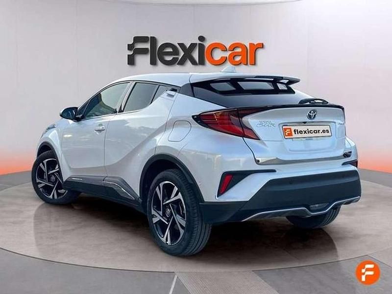 Usado Toyota C-HR Advance 122 CV (89 kW) 2022 Blanco SUV