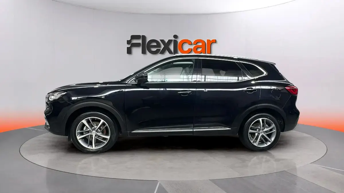 Usado MG HS Comfort 258 CV (189 kW) 2022 Negro SUV
