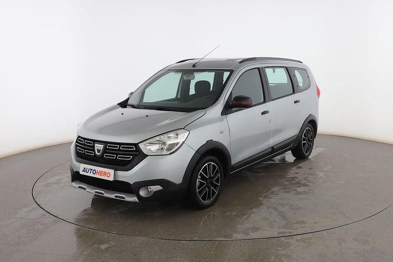 Usado Dacia Lodgy 131 CV (96 kW) 2020 Gris Monovolumen
