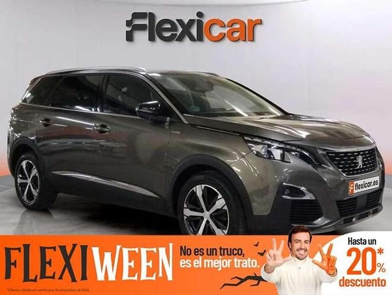 Verde Usado 2019 Peugeot 5008 Style Monovolumen | 16.990 € (Precio justo) - Imagen 1/4