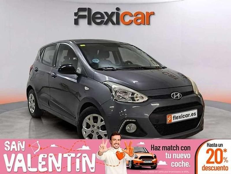 Usado Hyundai i10 GO! 87 CV (63 kW) 2016 Gris Utilitario
