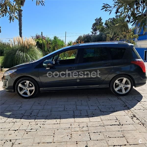 Usado Peugeot 308 SW Premium 150 CV (110 kW) 2009 Gris / plata Familiar