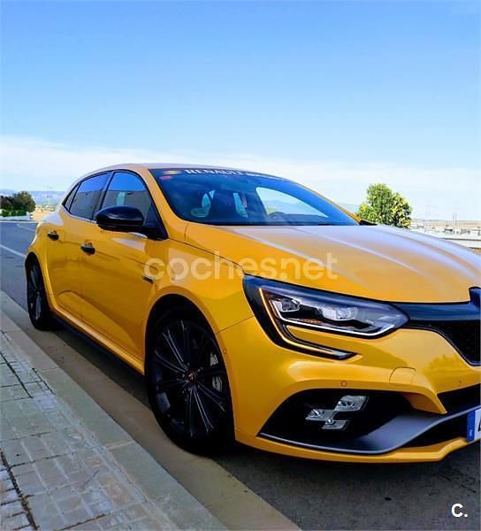 Amarillo Usado 2019 Renault Mégane IV R.S. Berlina | 32.000 € - Imagen 1/4