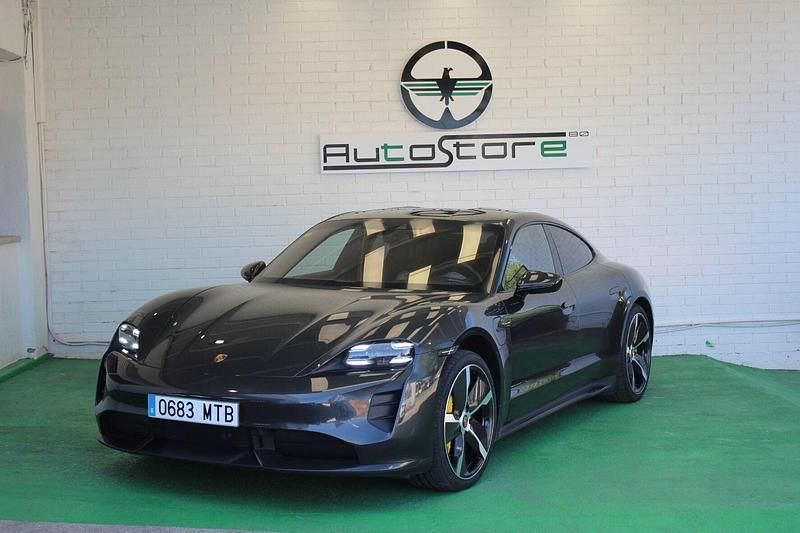 Eléctrico Usado 2021 Porsche Taycan Turbo S Berlina | 98.990 € - Imagen 1/4