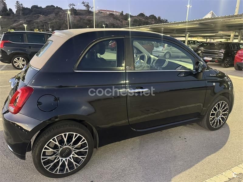 Usado Fiat 500C Dolcevita 70 CV (51 kW) 2022 Negro Descapotable