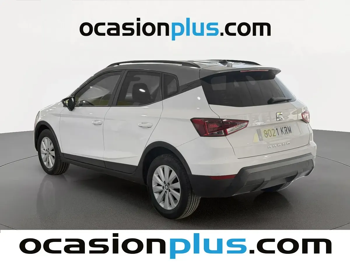 Usado Seat Arona Ecomotive 95 CV (69 kW) 2018 Blanco SUV