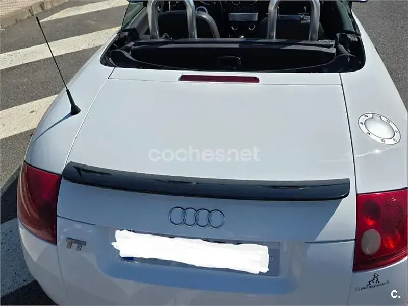 Usado Audi TT Roadster 180 CV (132 kW) 1999 Blanco Descapotable