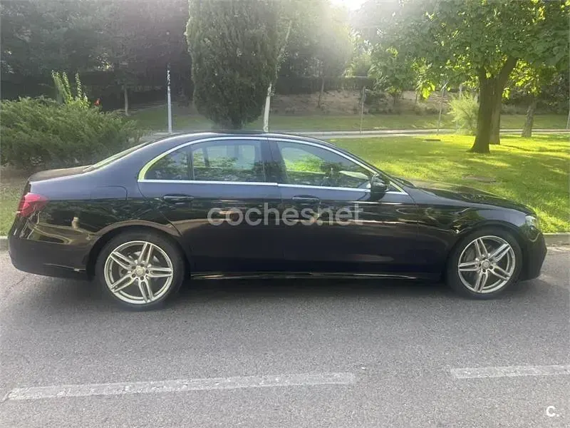 Usado Mercedes E220 194 CV (142 kW) 2017 Negro Berlina
