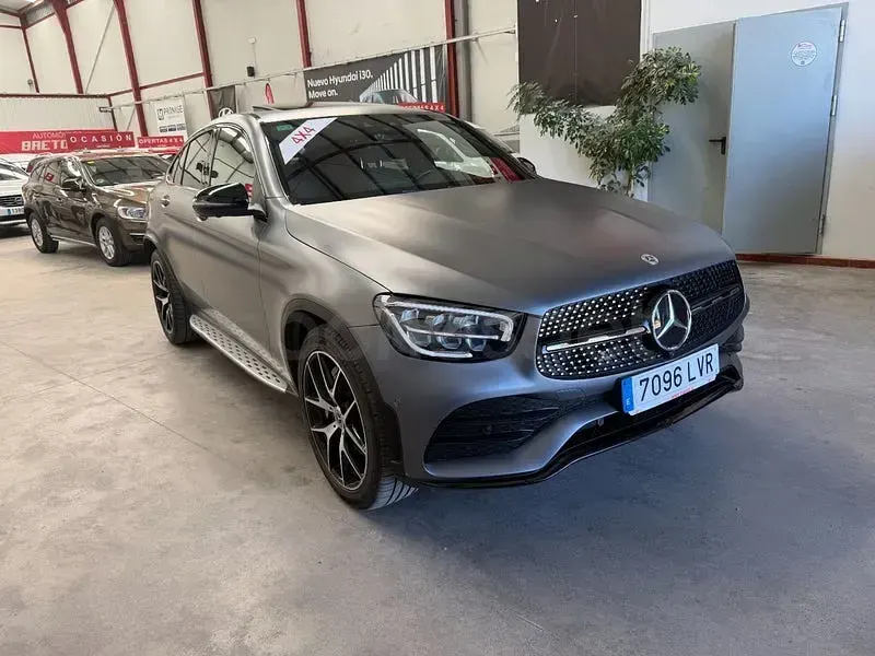 Usado Mercedes GLC300 245 CV (180 kW) 2022 Gris / plata SUV