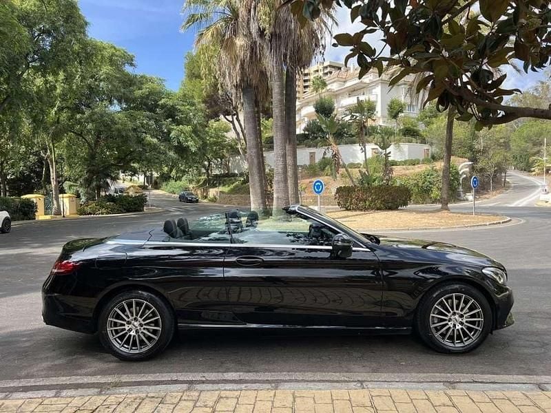 Usado Mercedes C200 184 CV (135 kW) 2016 Negro Descapotable