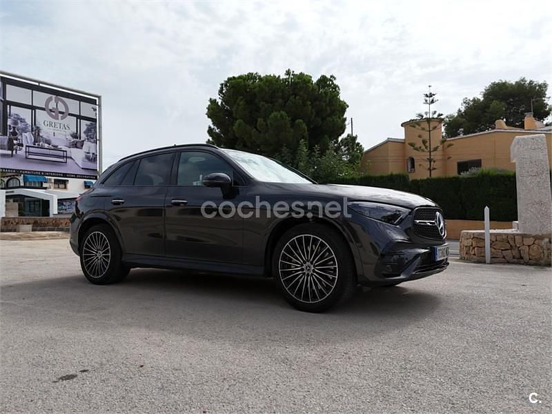 Usado Mercedes GLC300 258 CV (189 kW) 2023 Negro SUV