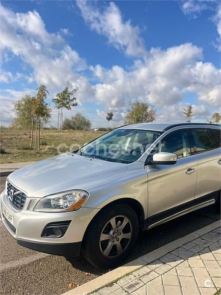 Gris / plata Usado 2010 Volvo XC60 R-Design SUV | 9999 € (Super precio) - Imagen 1/4