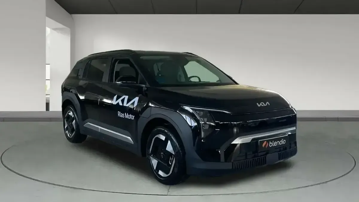 Usado Kia EV3 Earth 150 kW (204 CV) 2025 Negro SUV