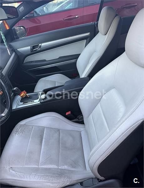Usado Mercedes E350 231 CV (169 kW) 2009 Gris / plata Coupe