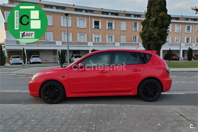Rojo Usado 2008 Mazda 3 Active Berlina | 4290 € (Precio justo) - Imagen 1/4