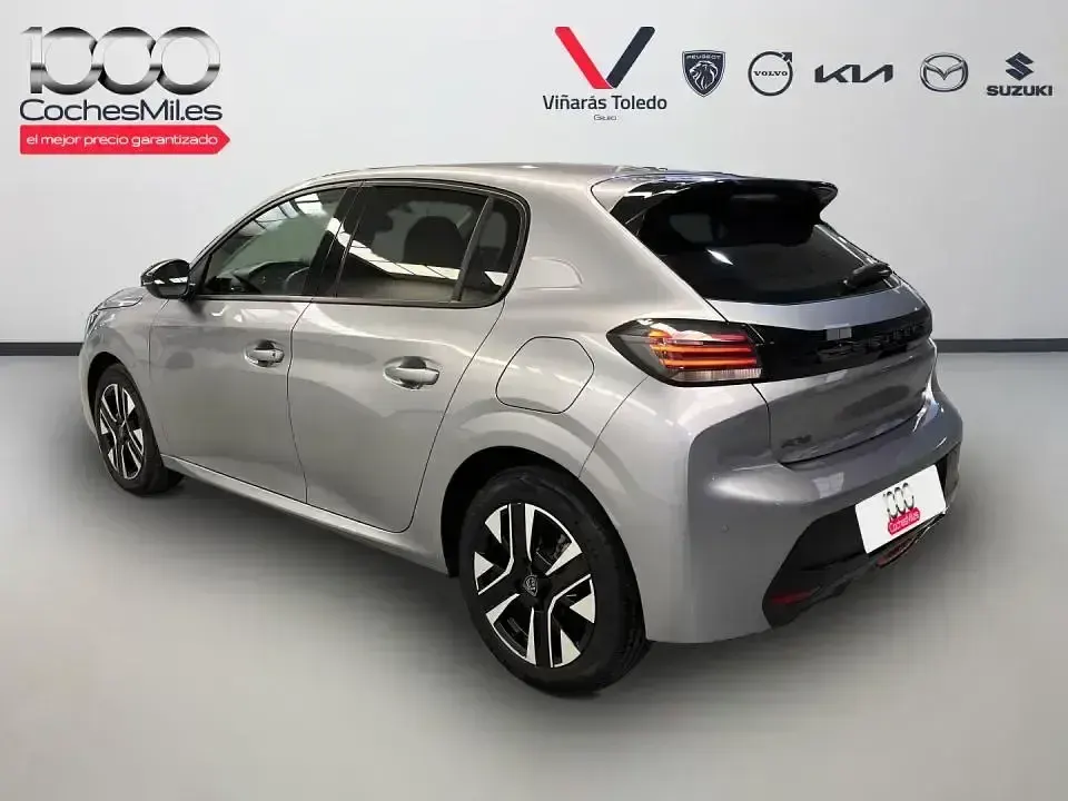 Usado Peugeot 208 Style 110 CV (80 kW) 2025 Gris Utilitario